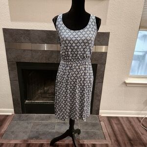 Old Navy Soft Blue Patterned Sleeveless Dress M